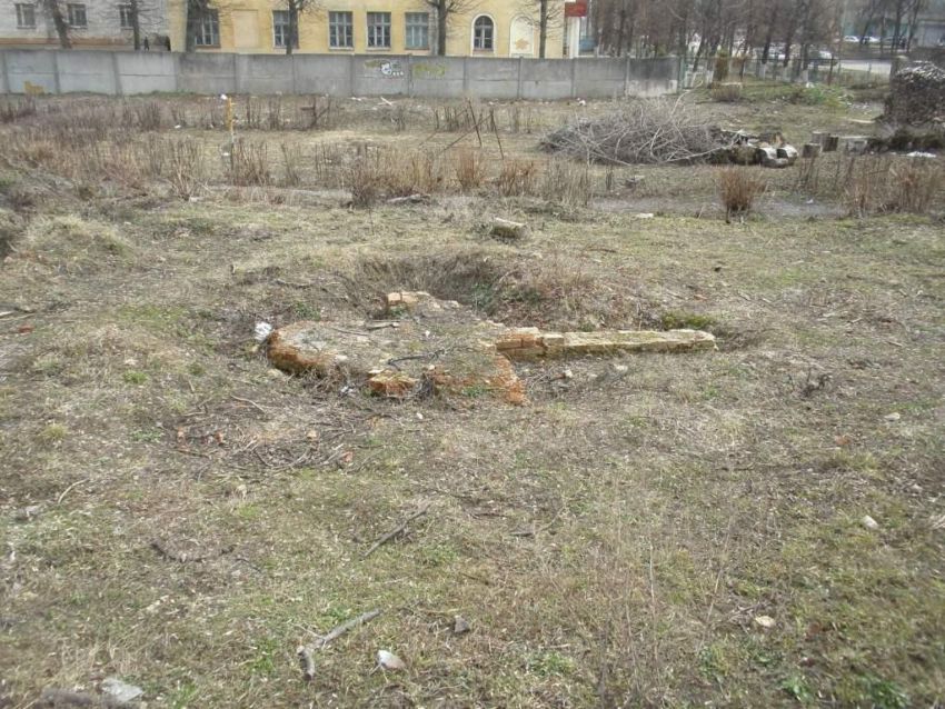 Крестовоздвиженский мужской монастырь. Церковь Воздвижения Креста Господня, Калуга (Калуга, город, Калужская область). дополнительная информация, Фрагмент части правого придела