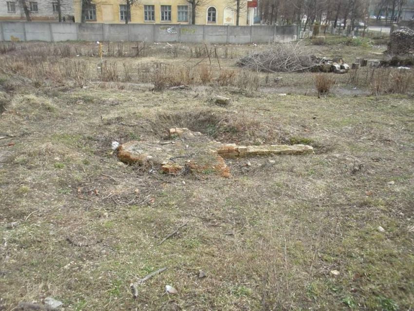 Калуга. Крестовоздвиженский мужской монастырь. Церковь Воздвижения Креста Господня. дополнительная информация, Фрагмент части правого придела