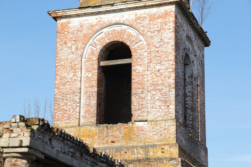 Церковь Троицы Живоначальной, Аминево (Нерехтский район, Костромская область). архитектурные детали