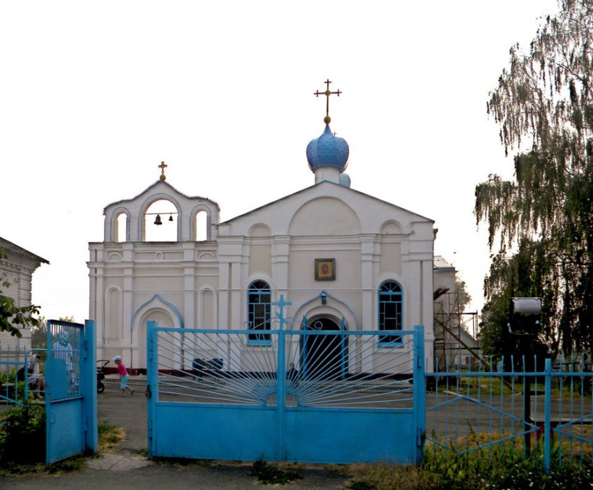 Прогноз погоды тим курская. Тим (Курская область). Храм п. тим Курской области. Введенский храм Тимский район. Тим Кая Церковь Курская область.