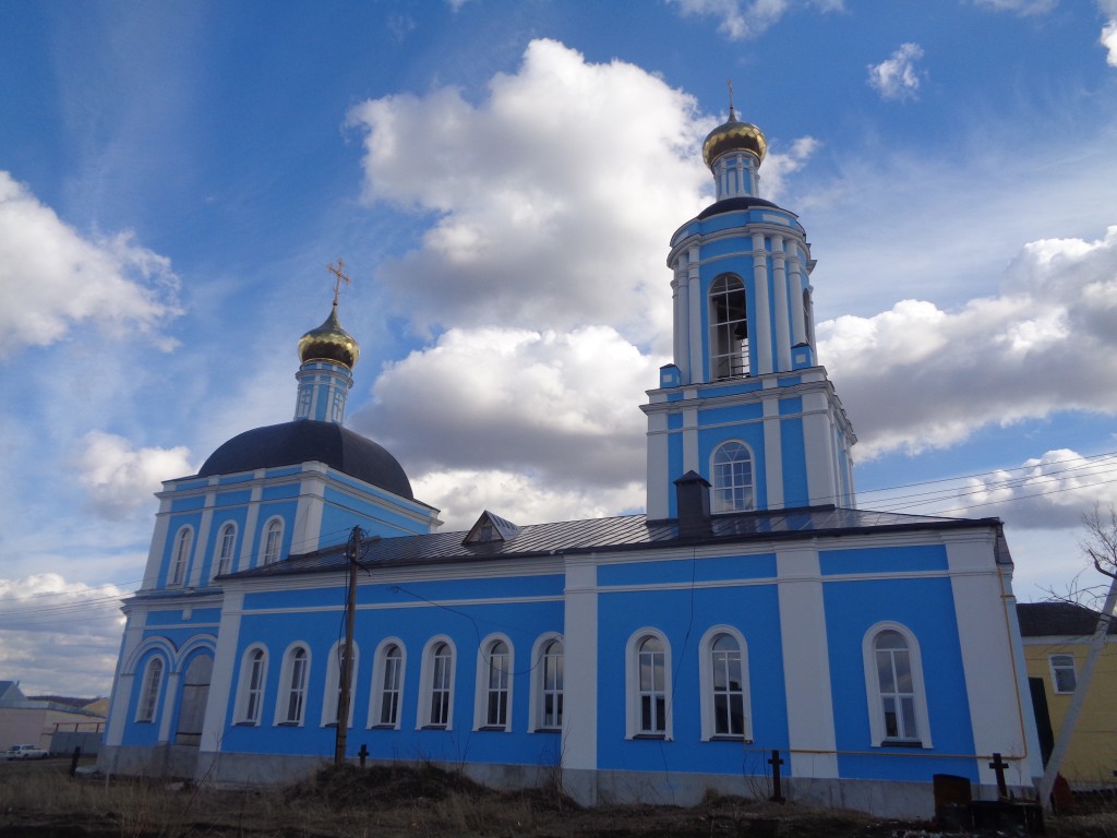 Церковь Покрова Пресвятой Богородицы, Вышгород (Рязанский район, Рязанская область). фасады, вид полностью отремонтированного храма