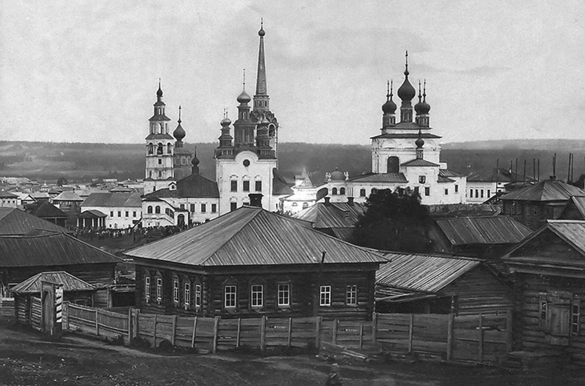 Соликамск. Ансамбль центральной площади. архивная фотография, С сайта http://humus.livejournal.com/
