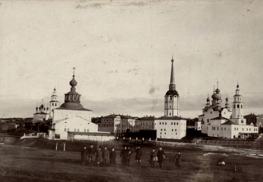 Соликамск. Ансамбль центральной площади. архивная фотография, С сайта http://northural.ru