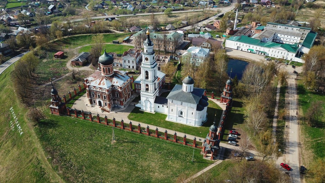 Кремль, Волоколамск (Волоколамский городской округ, Московская область). общий вид в ландшафте