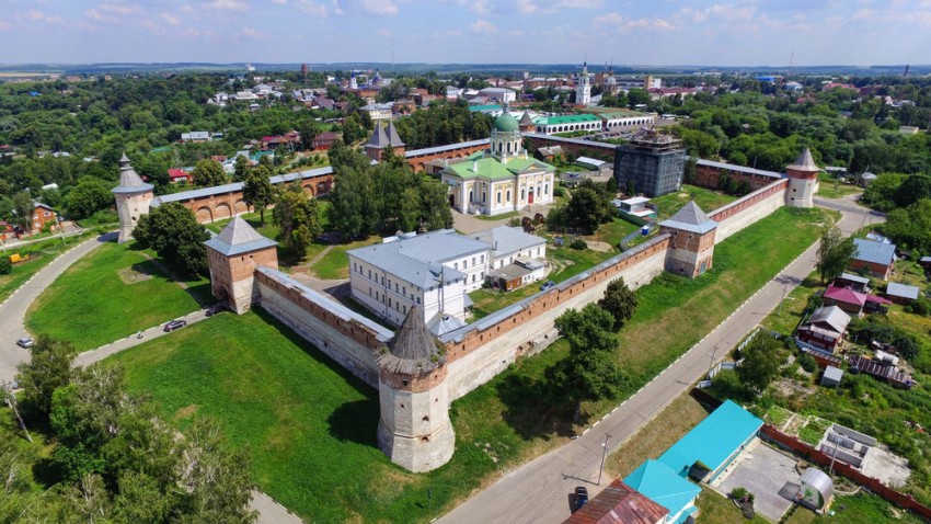Кремль, Зарайск (Зарайский городской округ, Московская область). общий вид в ландшафте