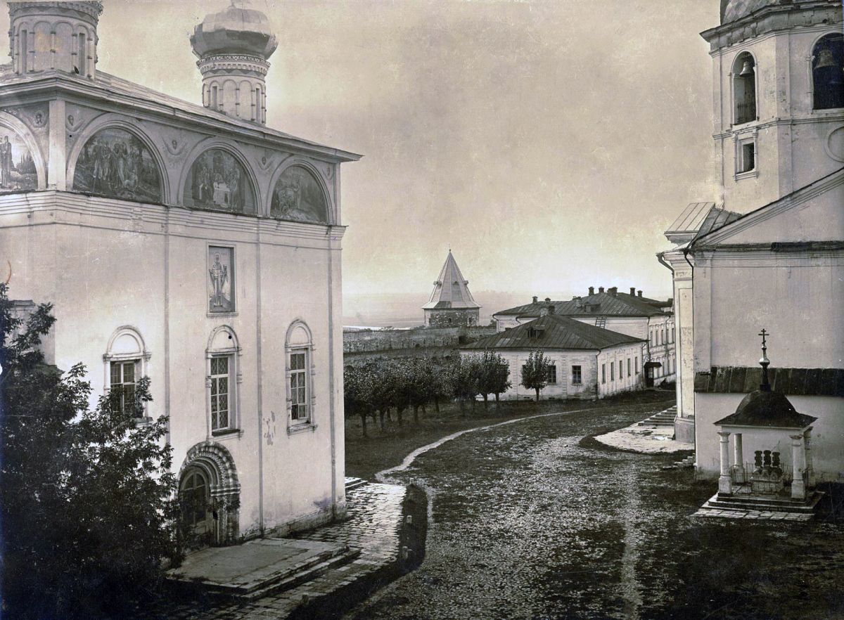 Зарайск. Кремль. архивная фотография, Фото храмов кремля. Фотография выполнена в 1890-х гг.