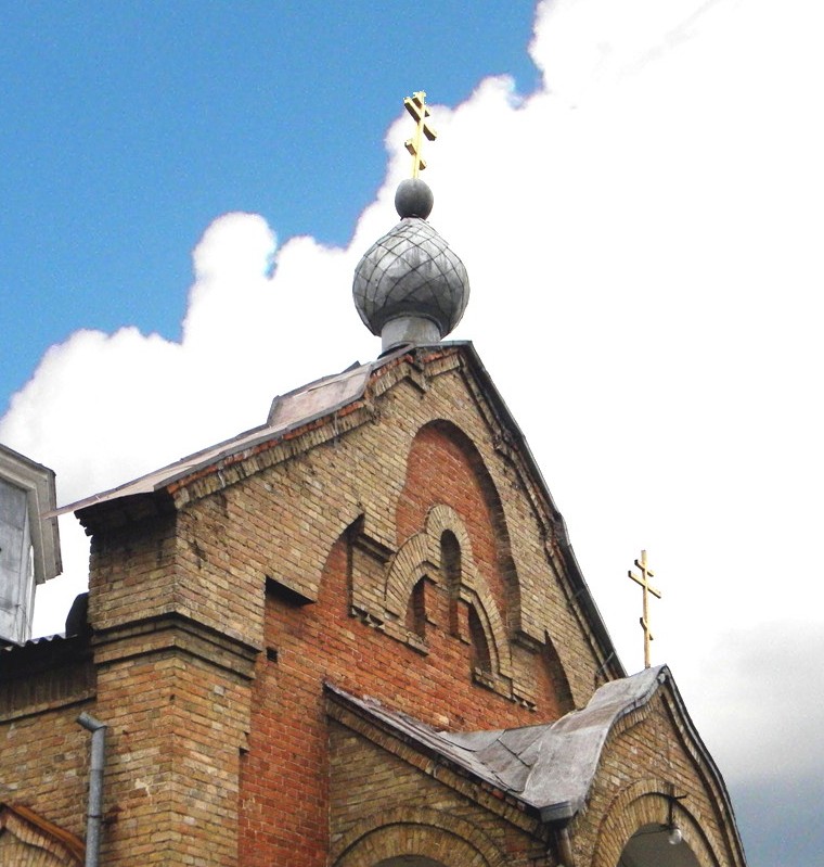 Церковь Димитрия Солунского, Льгов (Льговский район, Курская область). архитектурные детали, Старообрядческая церковь Дмитрия Солунского в городе Льгов построена в 1906 году