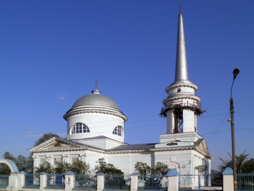 Церковь Успения Пресвятой Богородицы в Деревеньках, Льгов (Льговский район, Курская область). фасады