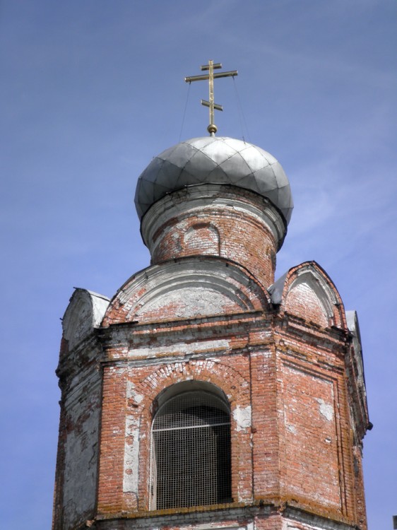 Церковь Покрова Пресвятой Богородицы, Банищи (Льговский район, Курская область). архитектурные детали