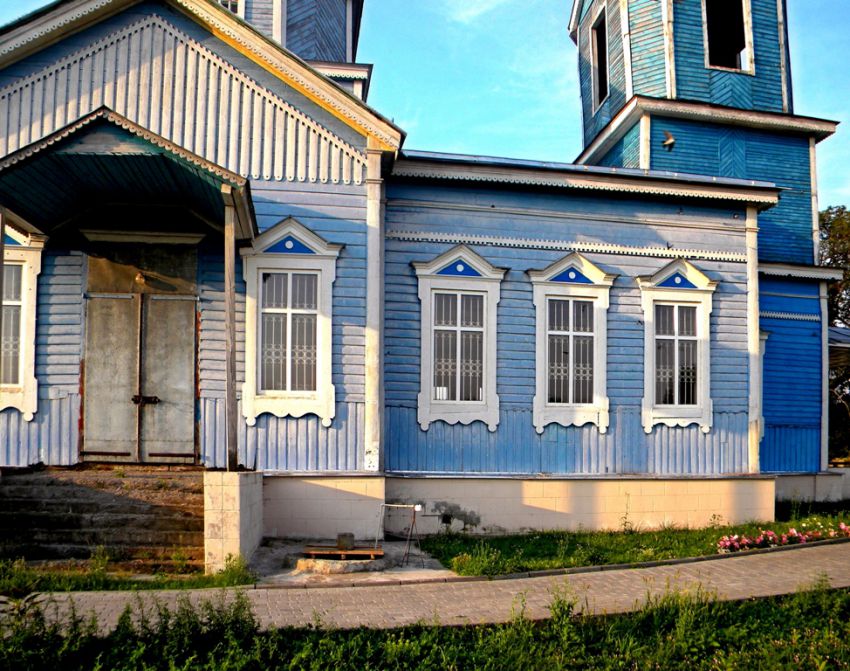 Марица. Церковь Покрова Пресвятой Богородицы. архитектурные детали, Деревянная церковь Покрова Пресвятой Богородицы была построена в 1885 году