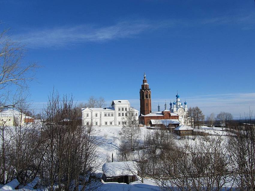 Воскресенский монастырь, Чердынь (Чердынский район, Пермский край). общий вид в ландшафте, вид с Троицкого холма