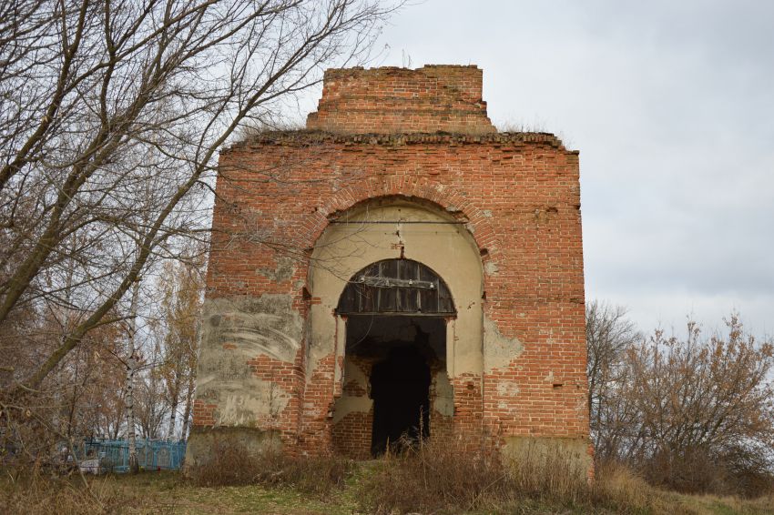 Церковь Космы и Дамиана, Ванино (Медвенский район, Курская область). общий вид в ландшафте