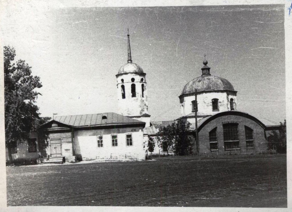 Церковь Димитрия Солунского, Репец (Мантуровский район, Курская область). архивная фотография