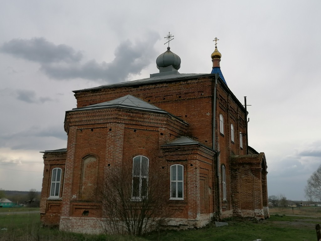 Церковь Владимирской иконы Божией Матери, Гущино (Мантуровский район, Курская область). фасады