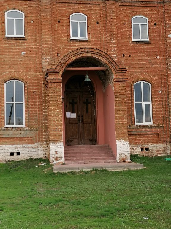 Церковь Владимирской иконы Божией Матери, Гущино (Мантуровский район, Курская область). архитектурные детали