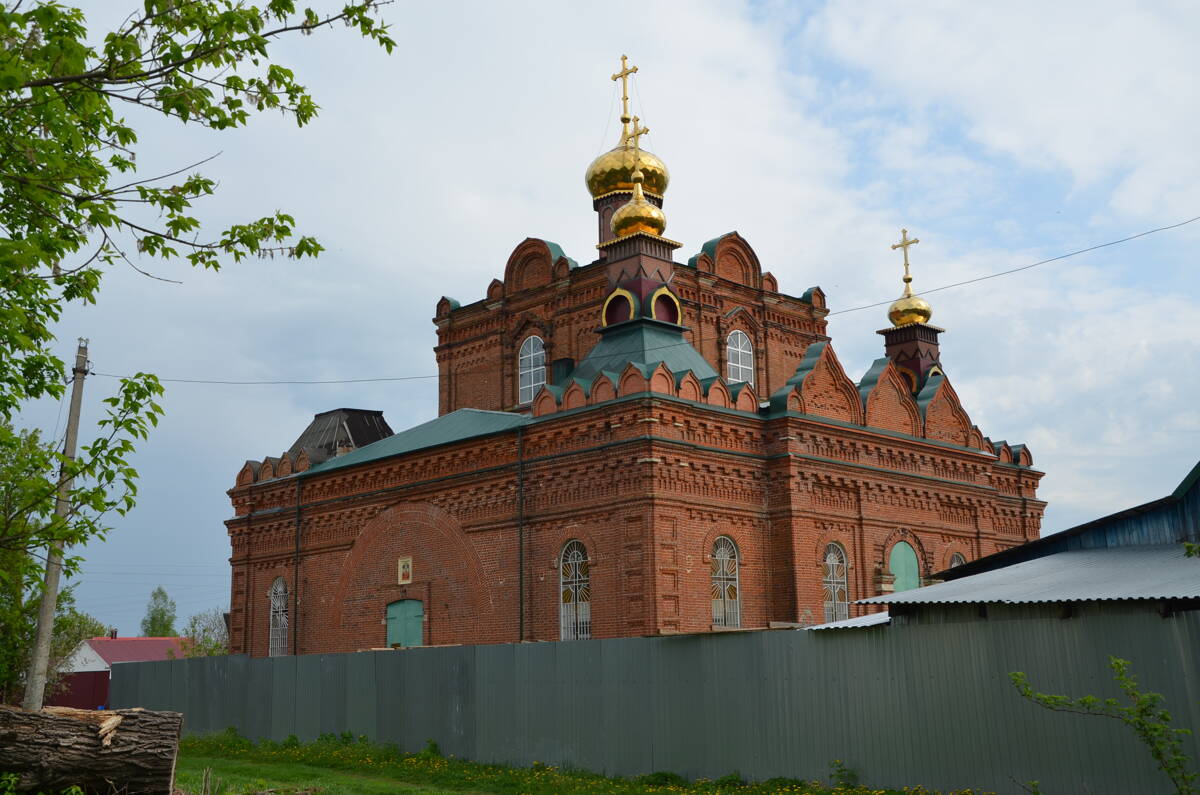 Церковь Преображения Господня, Усады (Сасовский район и г. Сасово, Рязанская область). фасады, Вид с юго-запада
