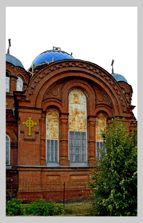 Церковь Покрова Пресвятой Богородицы, Любицкое (Медвенский район, Курская область). архитектурные детали