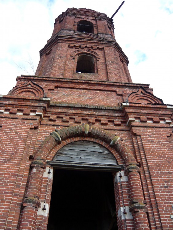 Церковь Троицы Живоначальной, Коровка (Сапожковский район, Рязанская область). архитектурные детали,  Церковь Троицы Живоначальной, колокольня