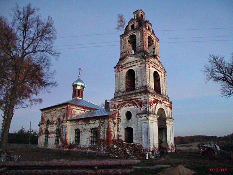 Колягино. Церковь Димитрия Солунского. фасады