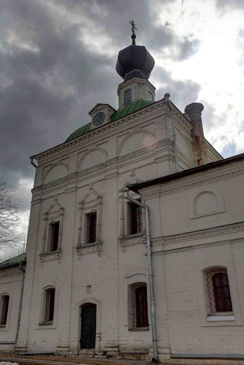 Церковь Успения Пресвятой Богородицы, Шубино (Домодедовский городской округ, Московская область). архитектурные детали