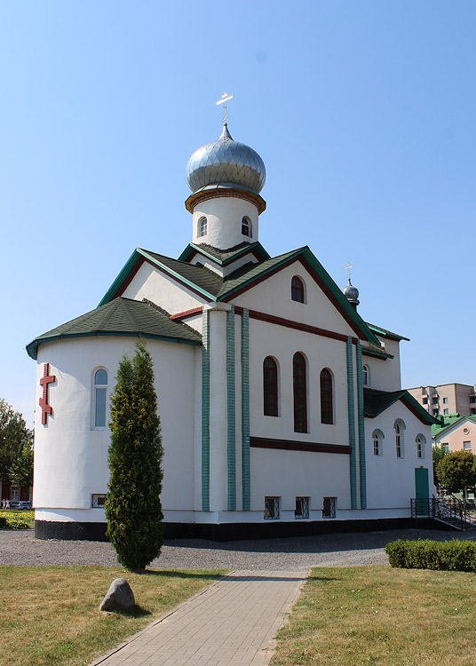 Орша. Церковь Леонида преподобного. фасады, Вид с северо-востока