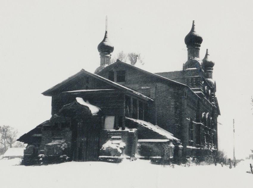 Церковь Троицы Живоначальной, Бисерово (Раменский район и гг. Бронницы, Жуковский, Московская область). фасады