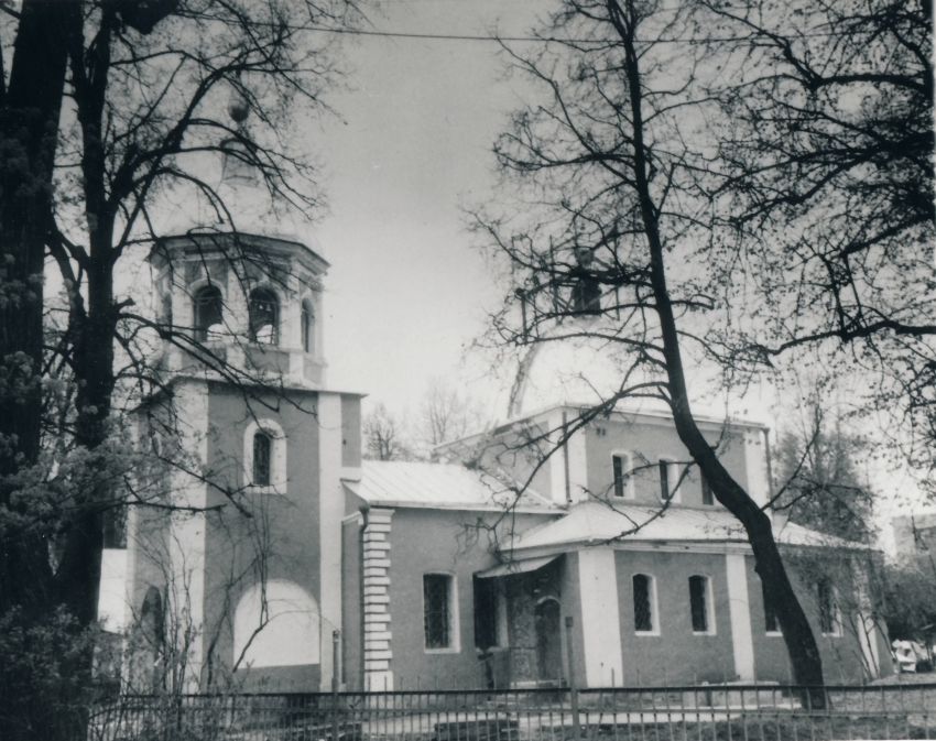 Церковь Троицы Живоначальной, Измайлово (Ленинский городской округ, Московская область). фасады