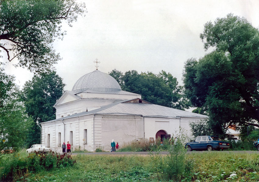 Кубинка. Церковь Михаила Архангела. фасады