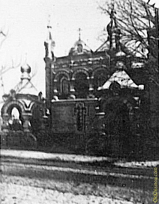 Кафедральный собор Феодоры Сихлской, Кишинёв (Кишинёв, Молдова). архивная фотография, Фото с сайта http://oldchisinau.com/zdaniya-i-pamyatniki/zdaniya-i-ulicy-starye-fotografii/?pid=1166