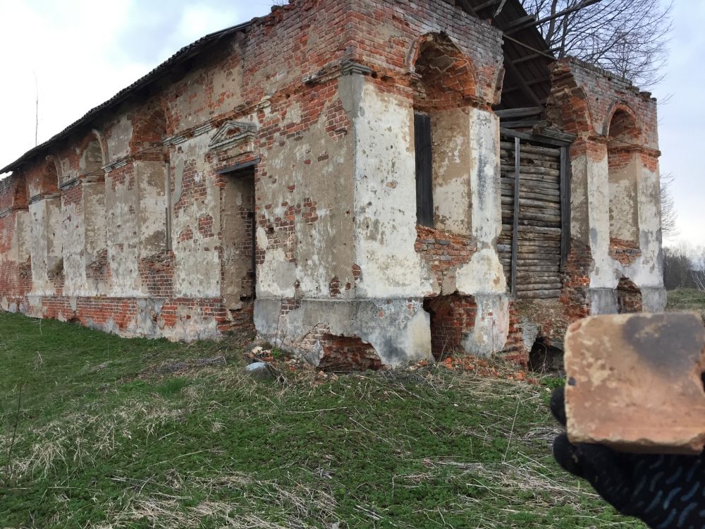 Чижево. Церковь Покрова Пресвятой Богородицы. фасады