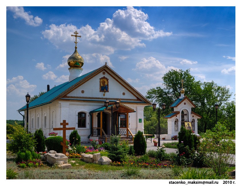Иргизский Воскресенский мужской монастырь, Береговой (Балаковский район, Саратовская область). общий вид в ландшафте, Иргизский Воскресенский мужской монастырь. Церковь