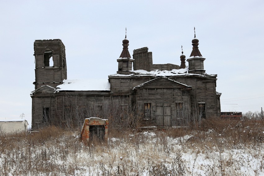Церковь Покрова Пресвятой Богородицы, Каменка (Обоянский район, Курская область). фасады