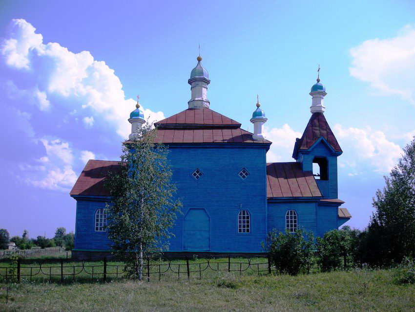 Трубеж. Церковь Михаила Архангела. общий вид в ландшафте
