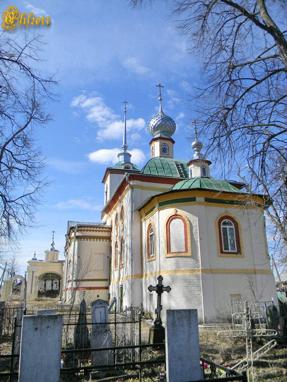 Церковь Происхождения Честных Древ Креста Господня, Нижний Ландех (Пестяковский район, Ивановская область). общий вид в ландшафте