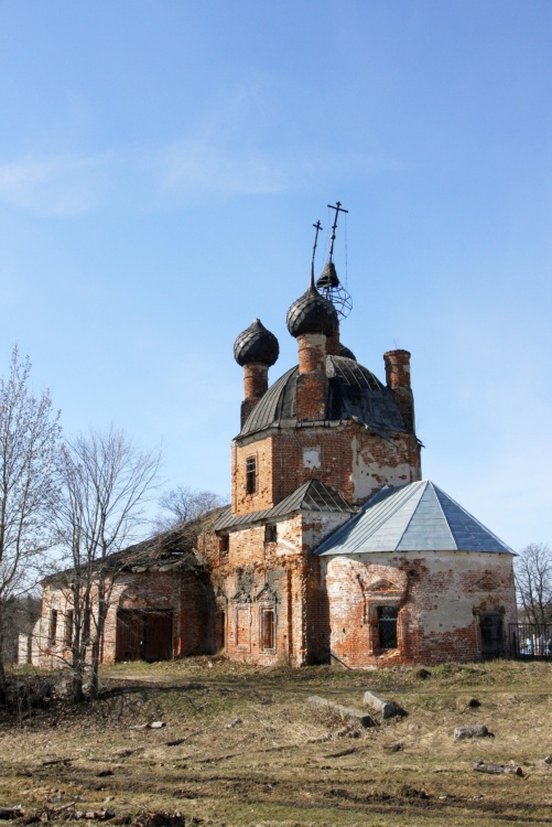 Церковь Покрова Пресвятой Богородицы, Ширинье (Ярославский район, Ярославская область). фасады
