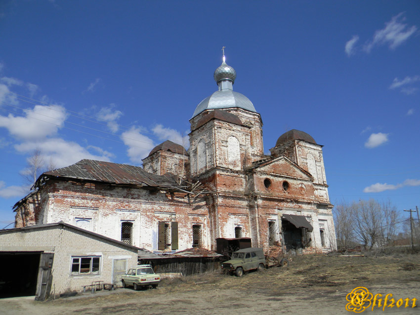 Церковь Казанской иконы Божией Матери, Мыт (Верхнеландеховский район, Ивановская область). фасады