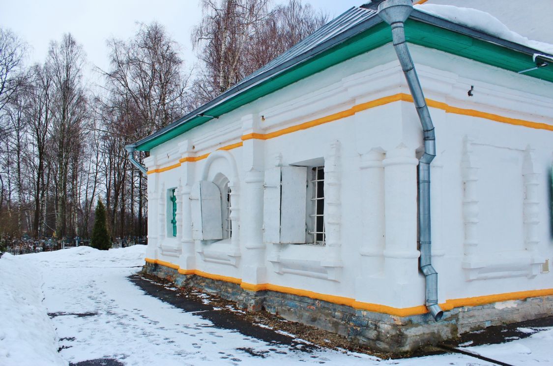 Церковь Петра и Павла, Петрово (Ярославский район, Ярославская область). архитектурные детали, Апсида