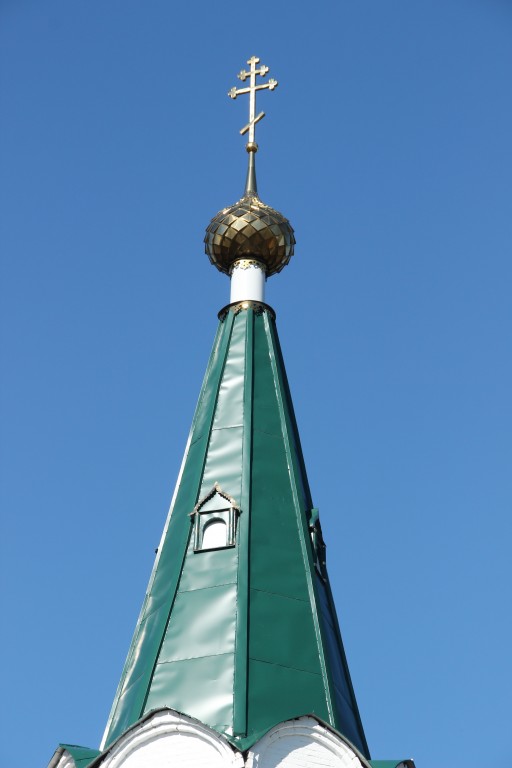 Церковь Петра и Павла, Петрово (Ярославский район, Ярославская область). архитектурные детали