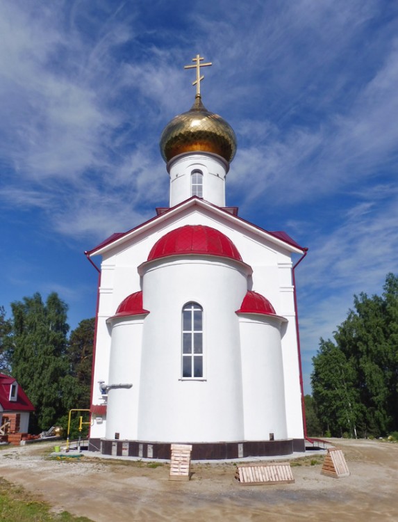 Монетный. Церковь Владимира равноапостольного. фасады