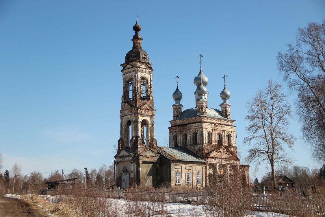 Ильинское (Вощиковский с/о). Церковь Илии Пророка. общий вид в ландшафте