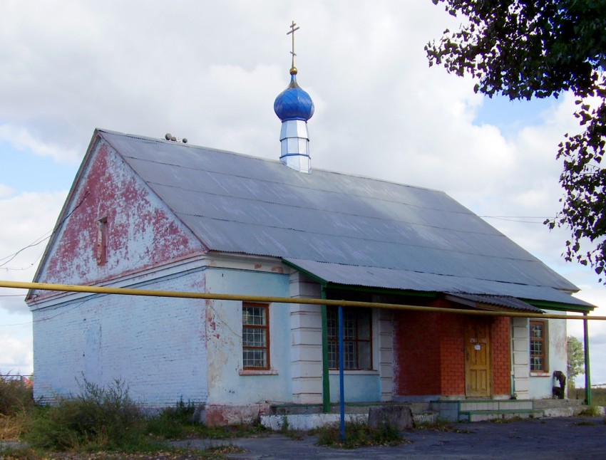 Куйбышева им., посёлок. Церковь Успения Пресвятой Богородицы. общий вид в ландшафте