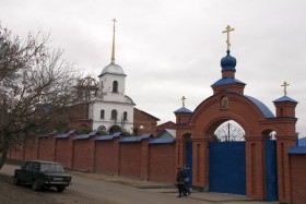 Большегнеушево. Большегнеушевский Казанский женский монастырь
