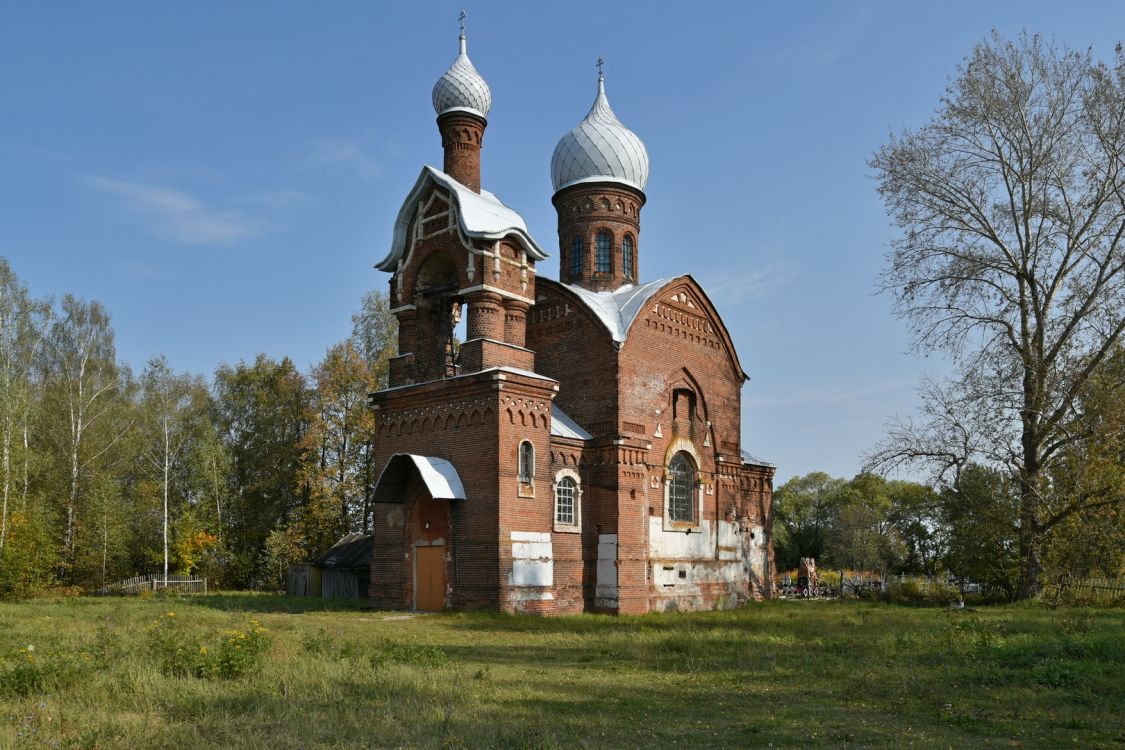 Ижевское. Церковь Успения Пресвятой Богородицы. фасады, Вид с юго-запада