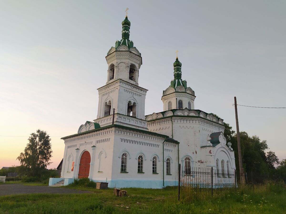 Церковь Троицы Живоначальной, Валамаз (Селтинский район, Республика Удмуртия). фасады