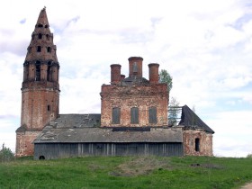 Никитское. Церковь Смоленской иконы Божией Матери