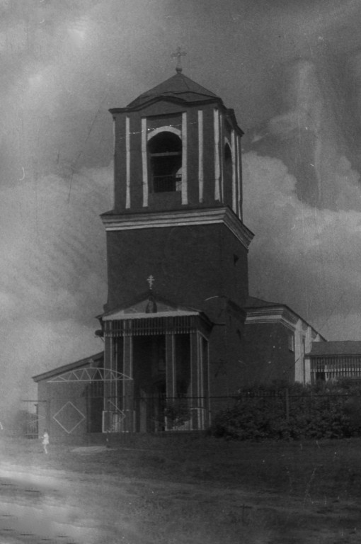 Орлянка. Церковь Покрова Пресвятой Богородицы. архивная фотография, Фото 1950-х годов из приходского архива