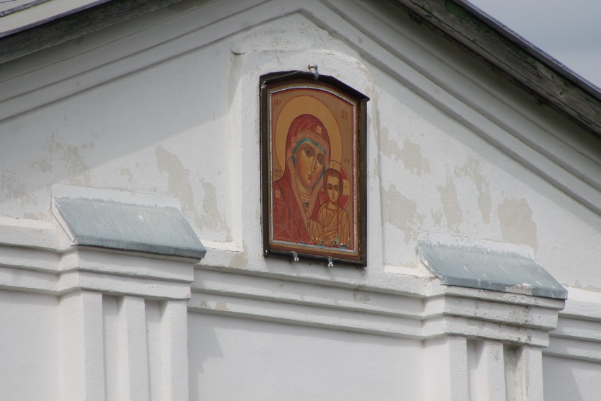 Церковь Казанской иконы Божией Матери, Дубики (Ефремов, город, Тульская область). архитектурные детали