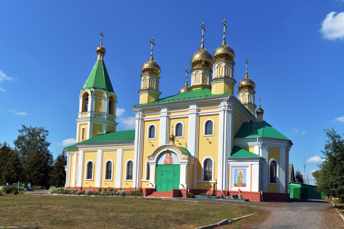 Церковь Николая Чудотворца, Зуевка (Солнцевский район, Курская область). фасады