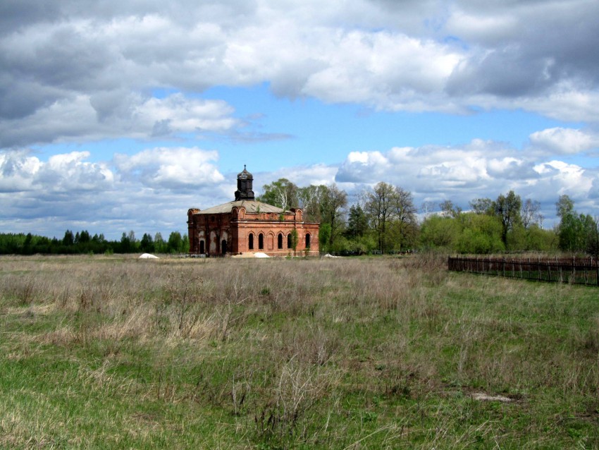 Церковь Вознесения Господня, Ярустово (Спасский район, Рязанская область). общий вид в ландшафте, вид с юго-запада