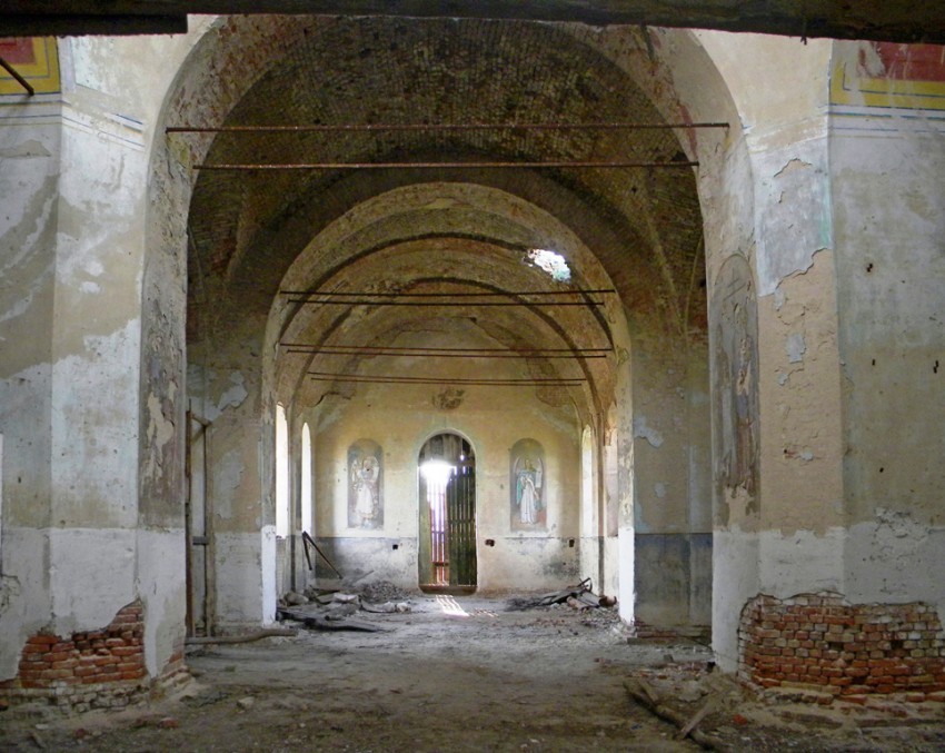 Церковь Николая Чудотворца, Гололобовка (Солнцевский район, Курская область). интерьер и убранство